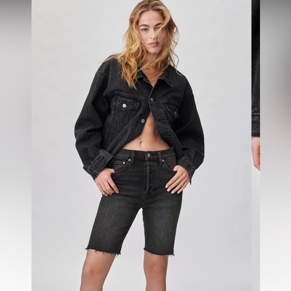 Aritzia denim forum the yoko Bermuda short size 26 - Picture 1 of 9